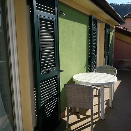 Clelia - Apartment Deiva Marina